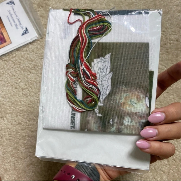 JIFFY Dimensions craft cross stitch set #16056 Terriers and roses - Picture 2 of 3